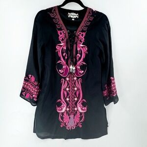 ✅MEGHAN LA BLACK/FUCHSIA EMBROIDERED AND BEADED TUNIC/DRESS SIZE 0 LACE-UP FRONT